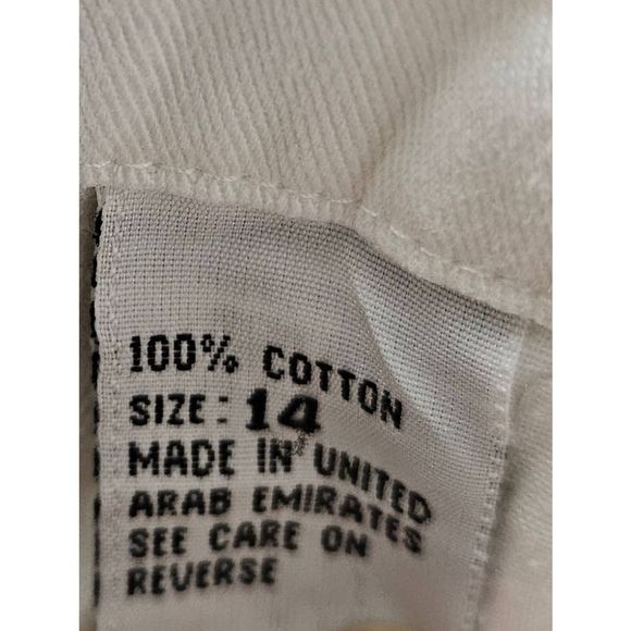 Fashion Bug White Capris - Picture 11 of 11